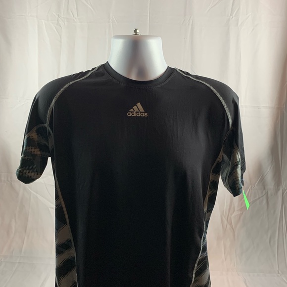 Adidas T Shirt - Picture 2 of 3